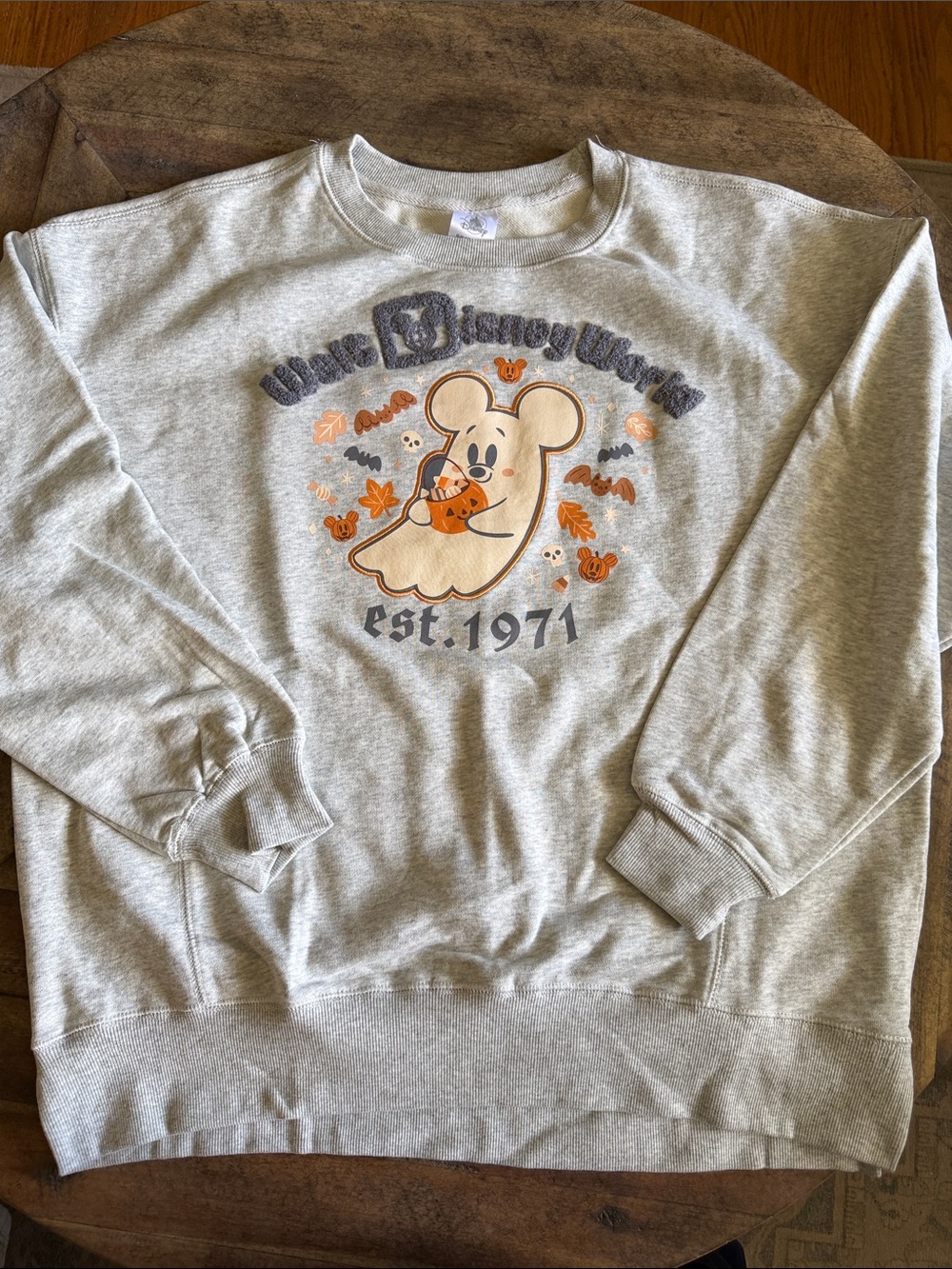 Disney World Light Gray Ghost Crewneck Sweatshirt with Halloween Graphic NWOT M